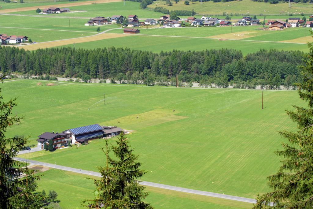 Apartments Bauernhof Dismasn Hof Längenfeld Esterno foto